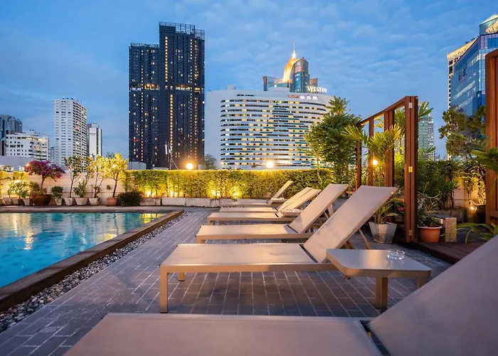 Ruamchitt Plaza Hotel